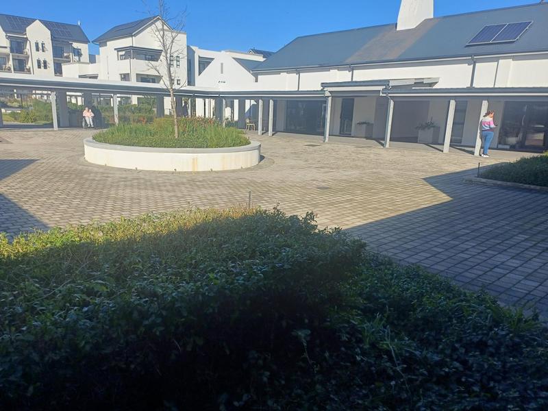 1 Bedroom Property for Sale in Buhrein Western Cape
